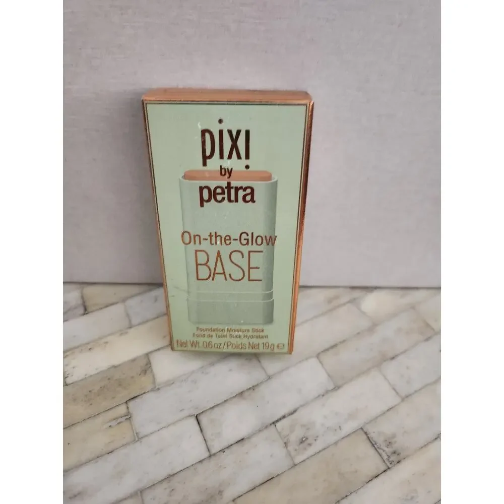 Pixi by Petra On-the-Glow Base Warm NEW